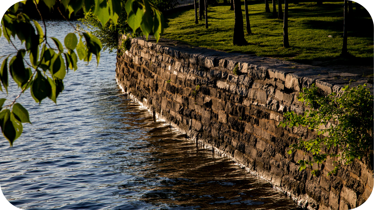 Overlooking Drainage and Water Exposure